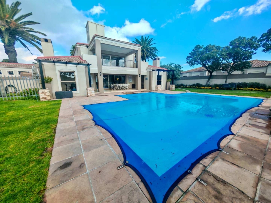 To Let 2 Bedroom Property for Rent in Century City Western Cape